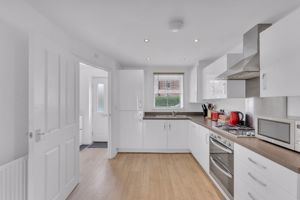 Breakfast Kitchen- click for photo gallery